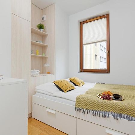Modern Apartment Near Hilton Βαρσοβία Εξωτερικό φωτογραφία